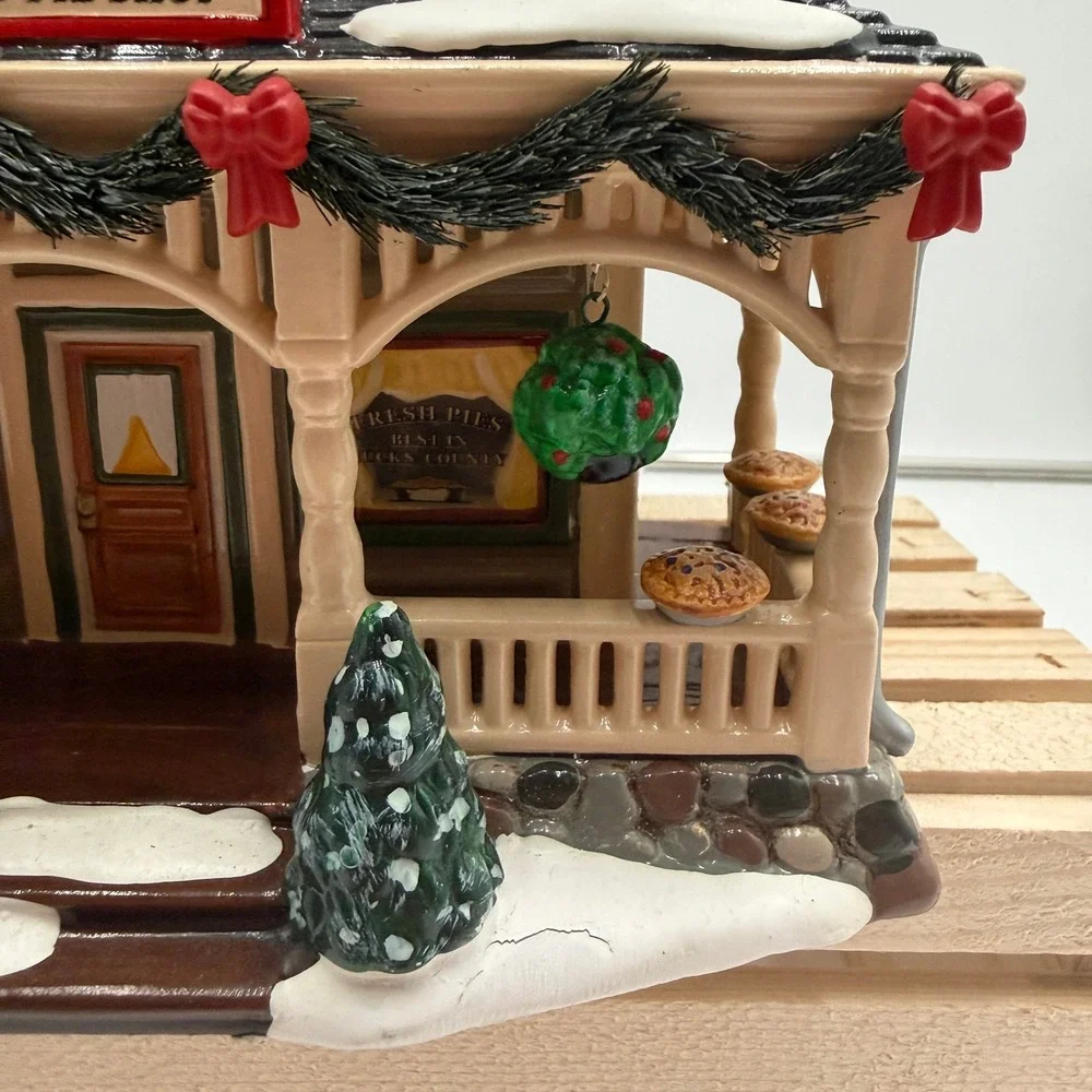 Department 56 Snow Village Country Quilts and Pies Shop Brown Christmas House